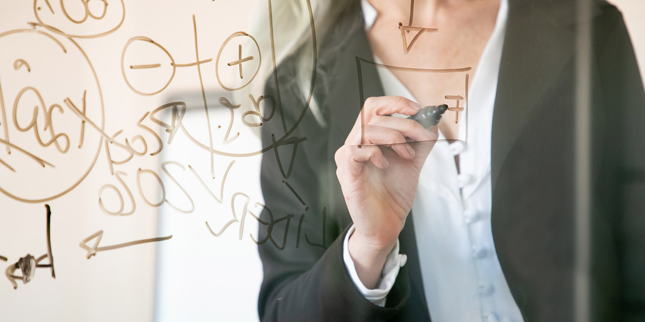 Domina la optimización del flujo de trabajo con el apoyo de un consultor de procesos